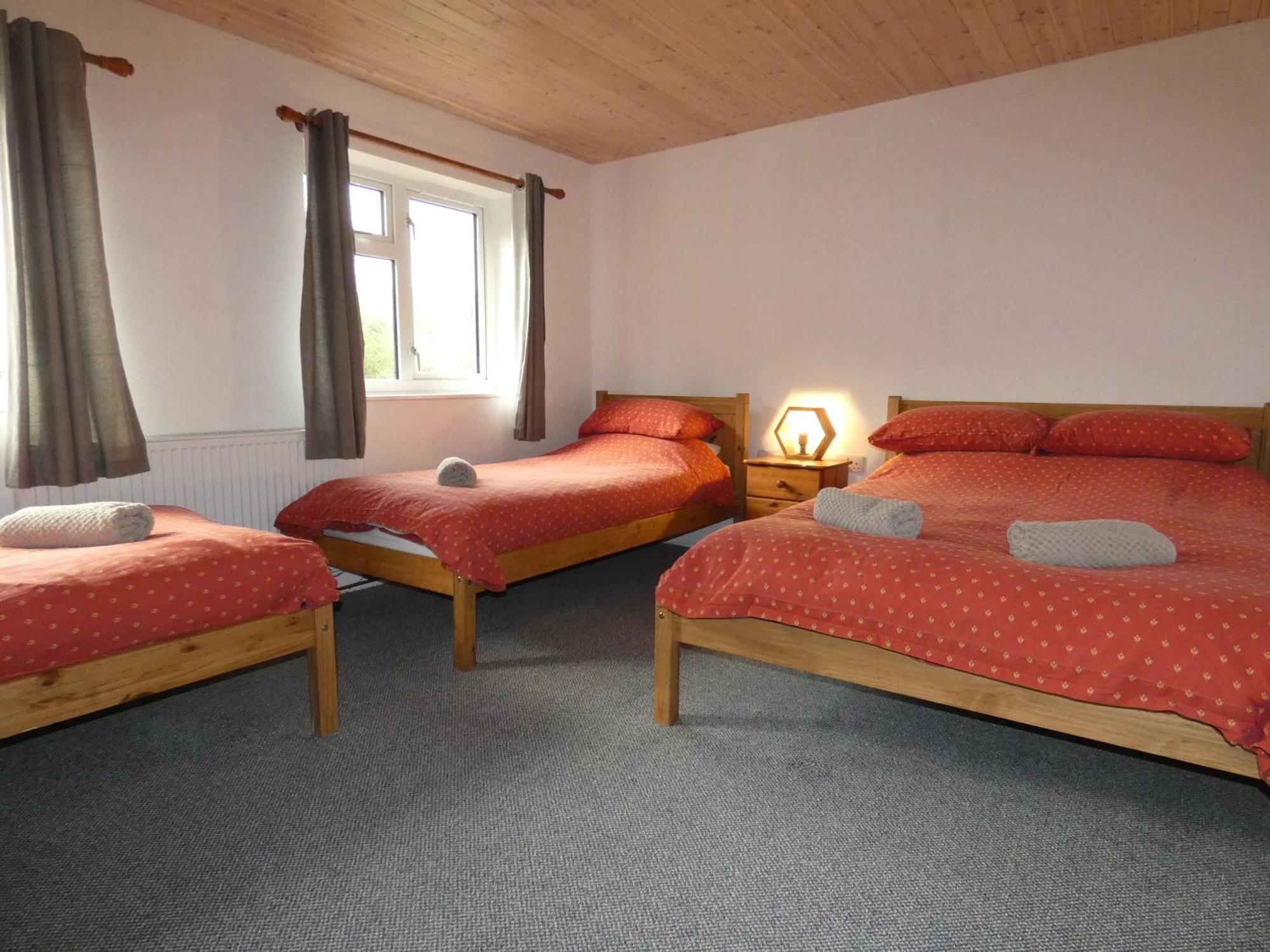 Abergwynant Farm Glamping & Apartments Dolgellau Exterior photo